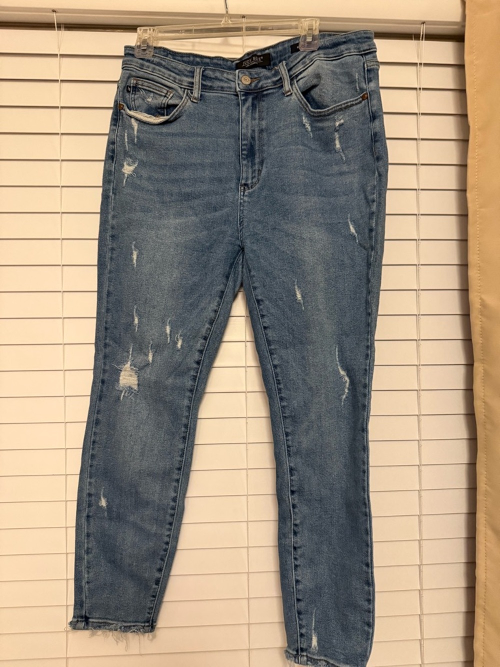 Judy Blue Distressed Skinny Jeans | Size 15/32 | Raw Hem Stretch Denim